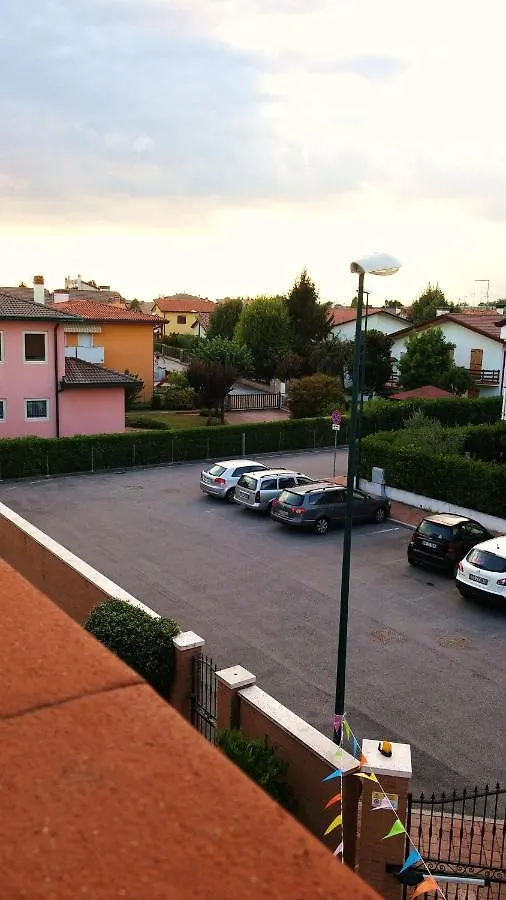 Venice Airport Room Favaro Veneto Oda ve Kahvaltı